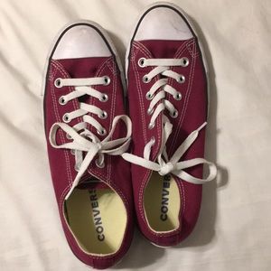 Maroon converse! Gently worn!